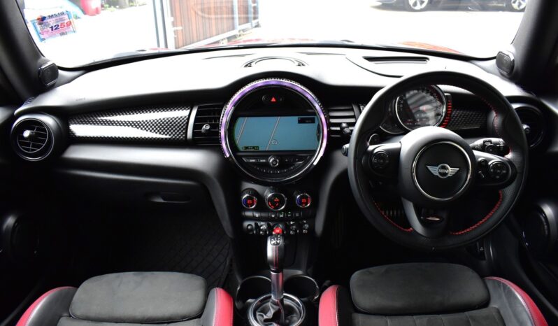
								Mini Cooper John Cooperwork (F56) 2018 full									