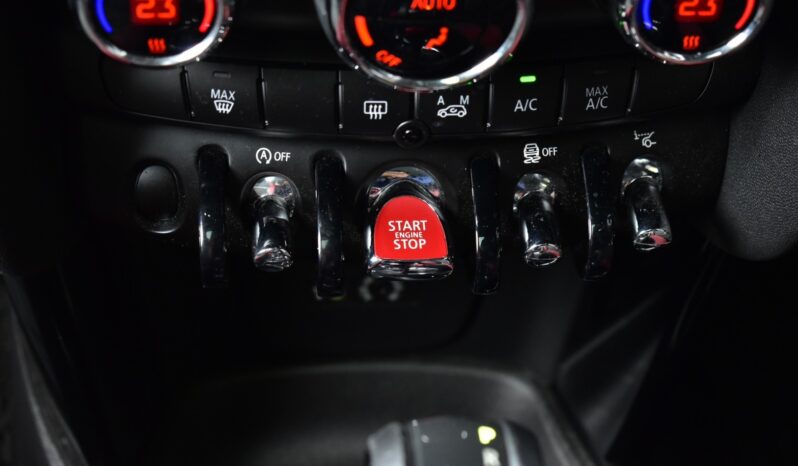 
								Mini Cooper John Cooperwork (F56) 2018 full									