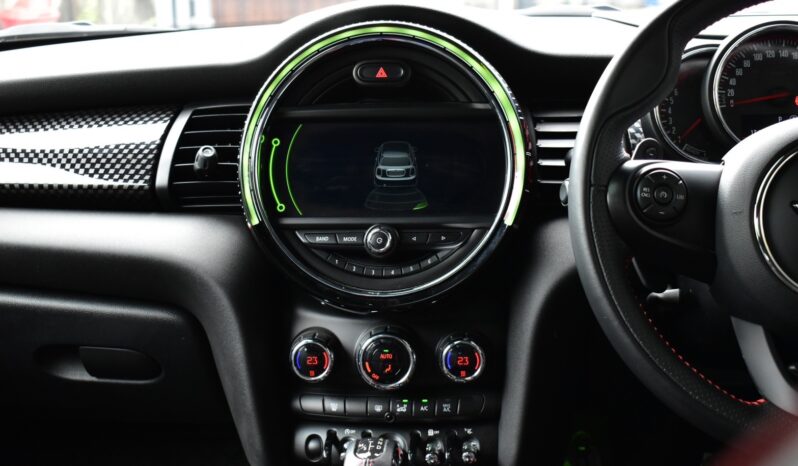 
								Mini Cooper John Cooperwork (F56) 2018 full									