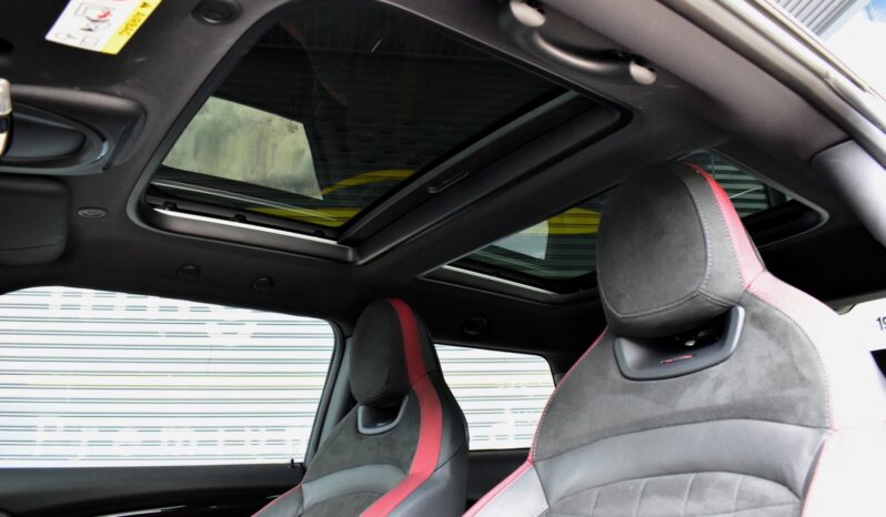 
								Mini Cooper John Cooperwork (F56) 2018 full									