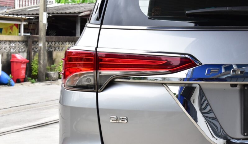 
								Toyota Fortuner 2.8 4WD Sigma 4 2016 full									