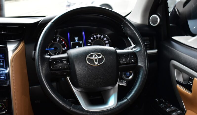 
								Toyota Fortuner 2.8 4WD Sigma 4 2016 full									