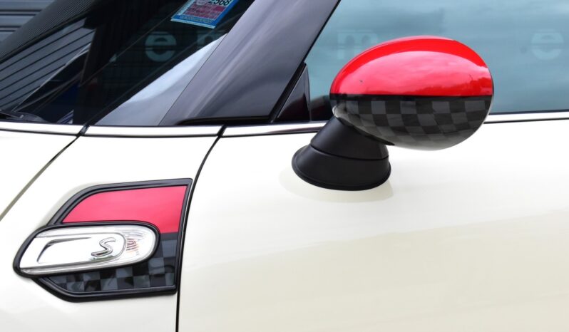 
								Mini Cooper S John Cooper Work 2017 full									