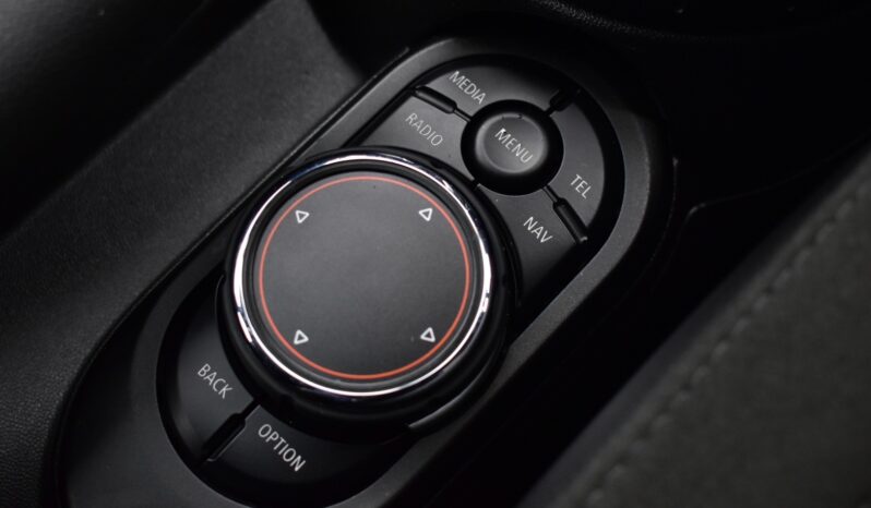 
								Mini Cooper S John Cooper Work 2017 full									