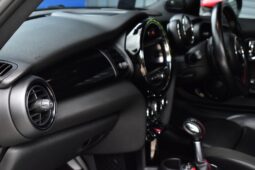 
										Mini Cooper S John Cooper Work 2017 full									