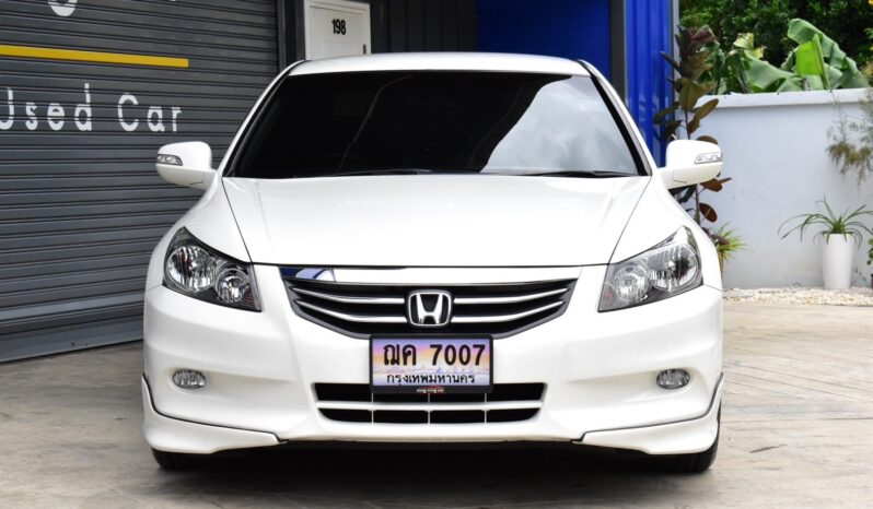 
								Honda Accord 2.0EL Navi 2012 full									