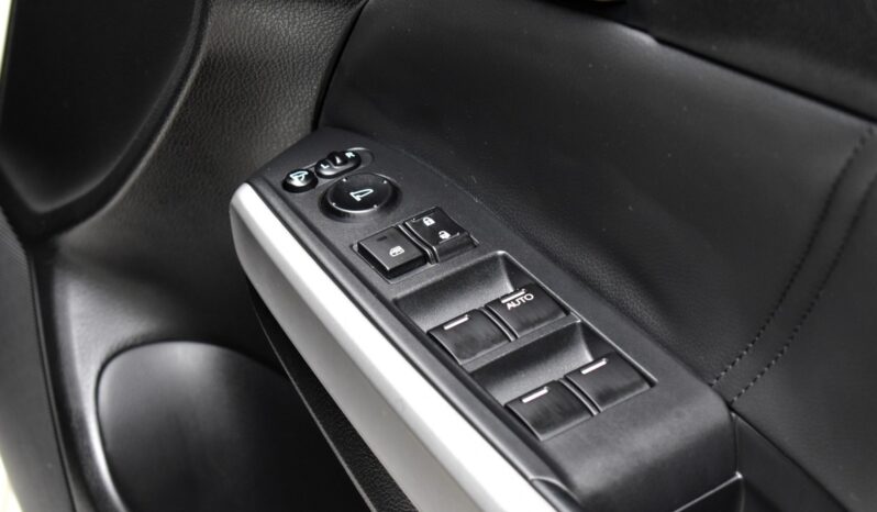 
								Honda Accord 2.0EL Navi 2012 full									