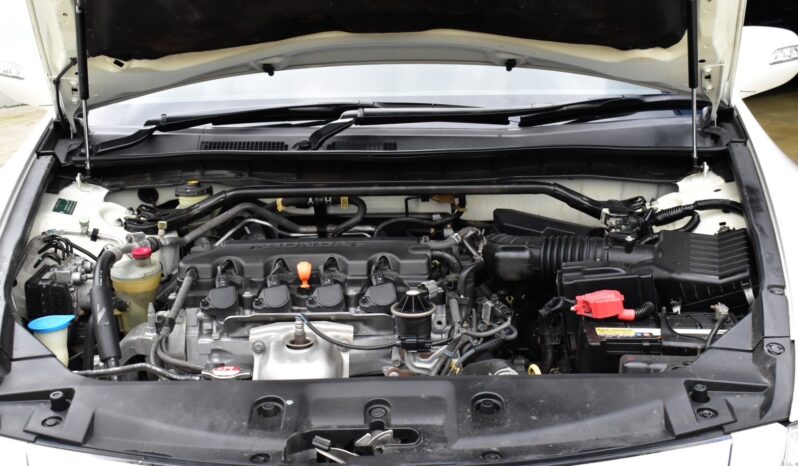 
								Honda Accord 2.0EL Navi 2012 full									