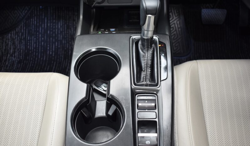 
								Honda civic FE 2.0 eHEV EL+ 2022 full									