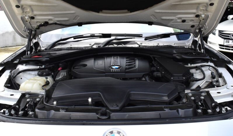
								BMW 320d Luxury (F30) 2014 full									