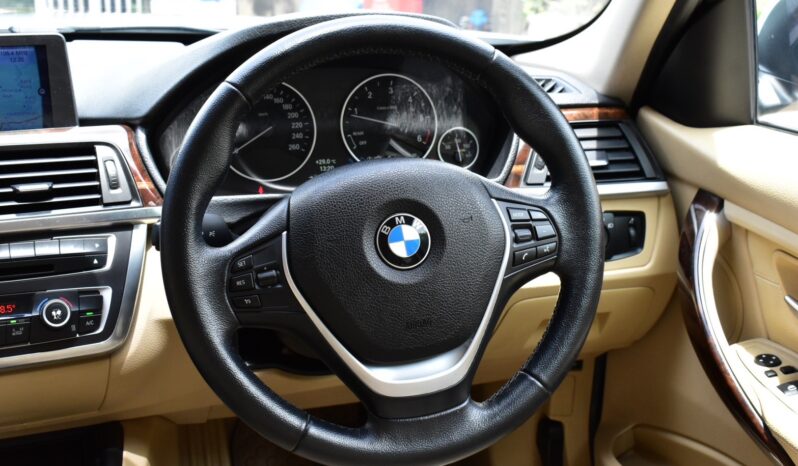 
								BMW 320d Luxury (F30) 2014 full									