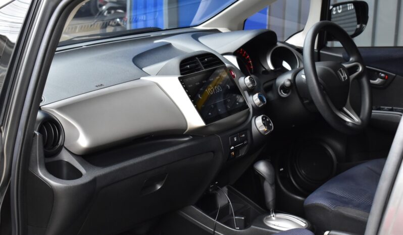 
								Honda Jazz 1.5 i-Vtech รุ่น V 1.5 cc 2012 full									