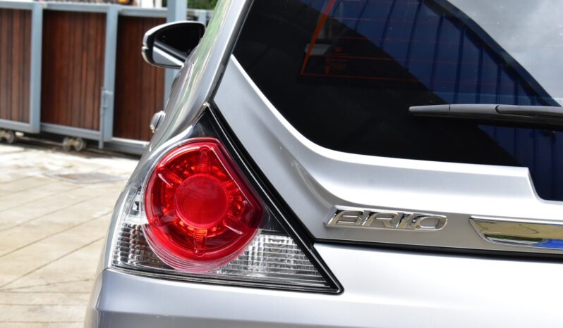 
								Honda Brio Hatchback 2015 full									