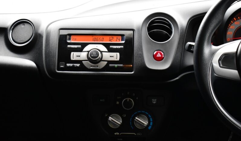 
								Honda Brio Hatchback 2015 full									