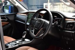 
										Isuzu MU-X 3.0 Ultimate 2022 full									