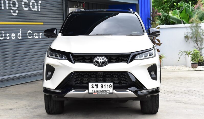 
								Toyota Fortuner Legender 2.8 Sigma 4 2021 full									