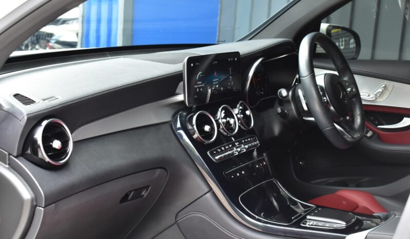 
								Mercedes Benz GLC220d Coupe AMG 2020 full									