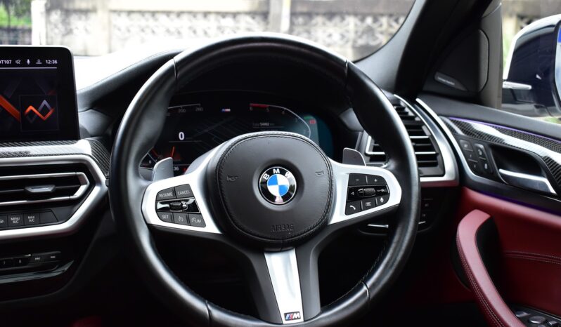 
								BMW X4d M Sport (LCI) 2022 full									