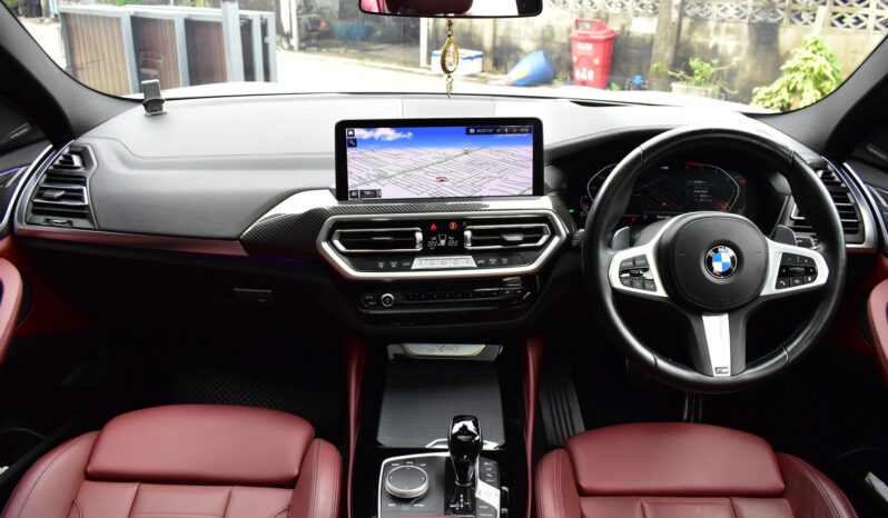 
								BMW X4d M Sport (LCI) 2022 full									