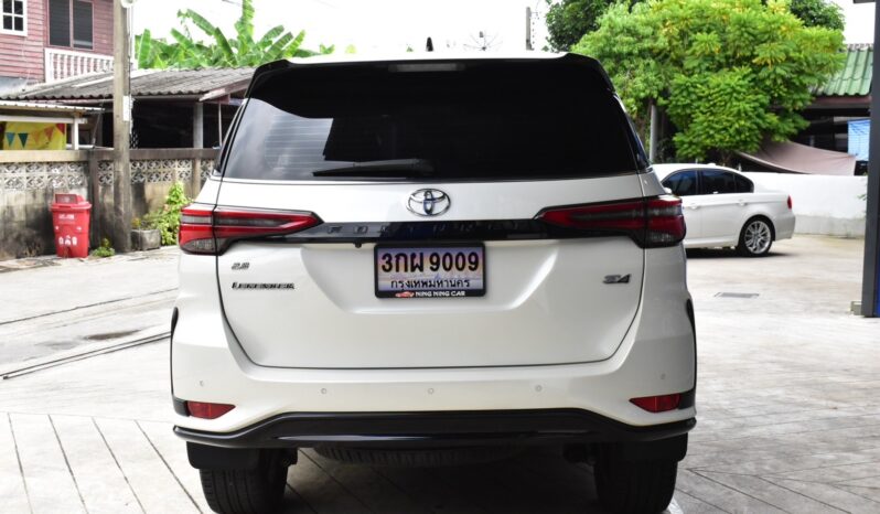 
								Toyota Fortuner Legender 2.8 Sigma 4 VN-Turbo 204 HP 2021 full									