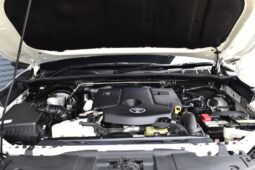 
										Toyota Fortuner Legender 2.8 Sigma 4 VN-Turbo 204 HP 2021 full									