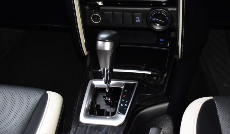 
								Toyota Fortuner Legender 2.8 Sigma 4 VN-Turbo 204 HP 2021 full									
