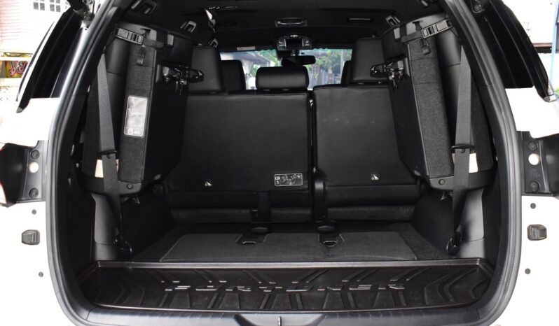 
								Toyota Fortuner Legender 2.8 Sigma 4 VN-Turbo 204 HP 2021 full									