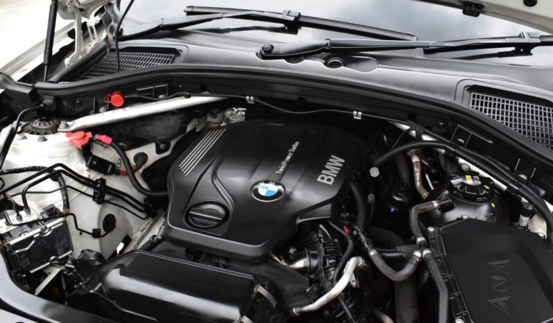 
								BMW X4 2.0d M Sport  2016 full									