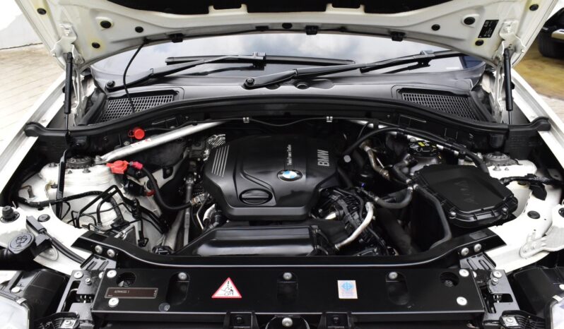 
								BMW X4 2.0d M Sport  2016 full									