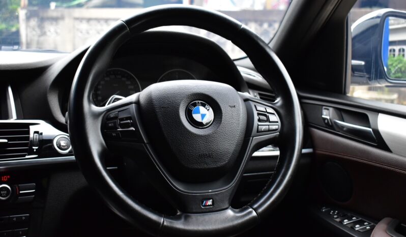 
								BMW X4 2.0d M Sport  2016 full									