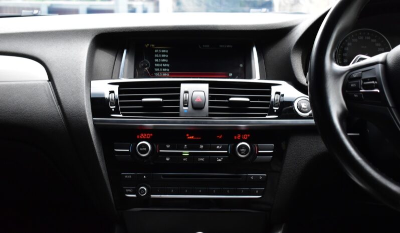 
								BMW X4 2.0d M Sport  2016 full									