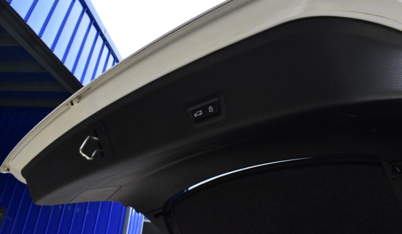 
								BMW X4 2.0d M Sport  2016 full									