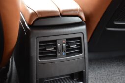 
										BMW 325i M Sport LCI (E90) 2011 full									