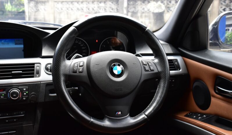
								BMW 325i M Sport LCI (E90) 2011 full									