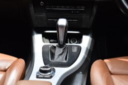 
										BMW 325i M Sport LCI (E90) 2011 full									