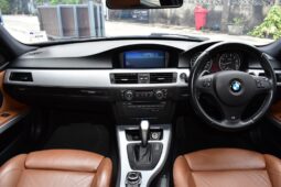 
										BMW 325i M Sport LCI (E90) 2011 full									