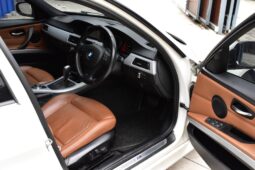 
										BMW 325i M Sport LCI (E90) 2011 full									