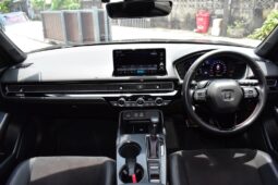 
										Honda civic FE 2.0 eHEV RS 2022 full									