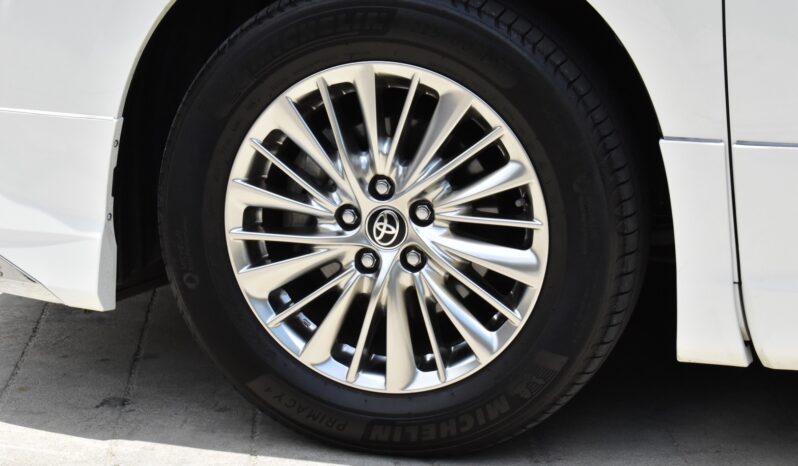 
								Toyota Alphard 2.5 GF Package ปี 2020 full									