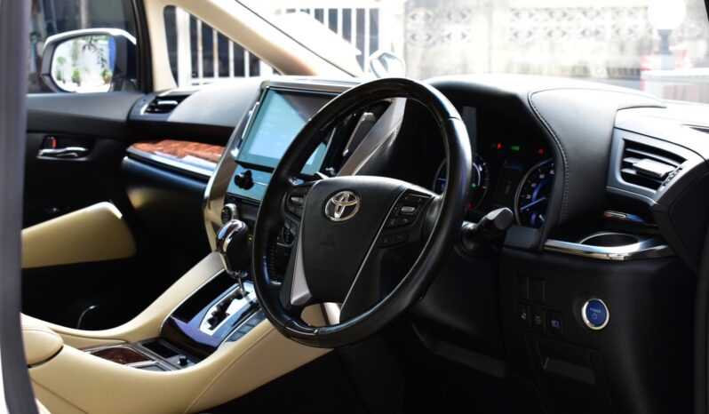 
								Toyota Alphard 2.5 GF Package ปี 2020 full									