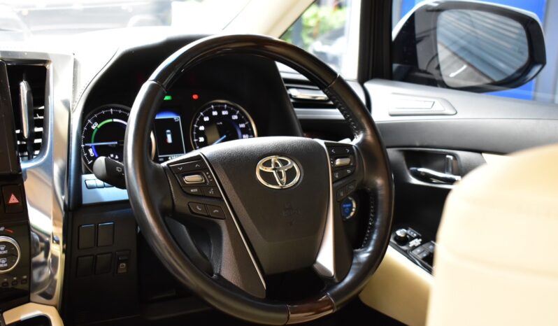 
								Toyota Alphard 2.5 GF Package ปี 2020 full									