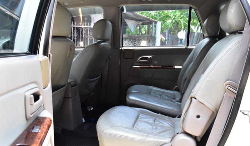 
								Isuzu MU-7 3.0 2006 full									