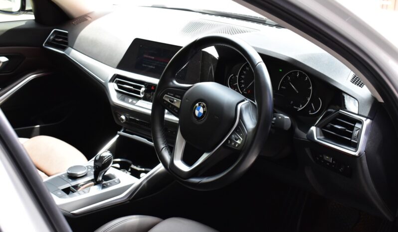
								BMW 320d Sport (G20) 2020 full									