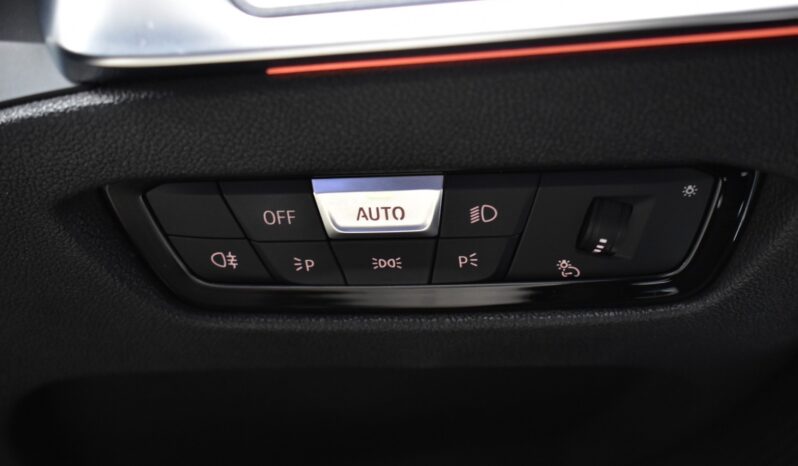 
								BMW 320d Sport (G20) 2020 full									