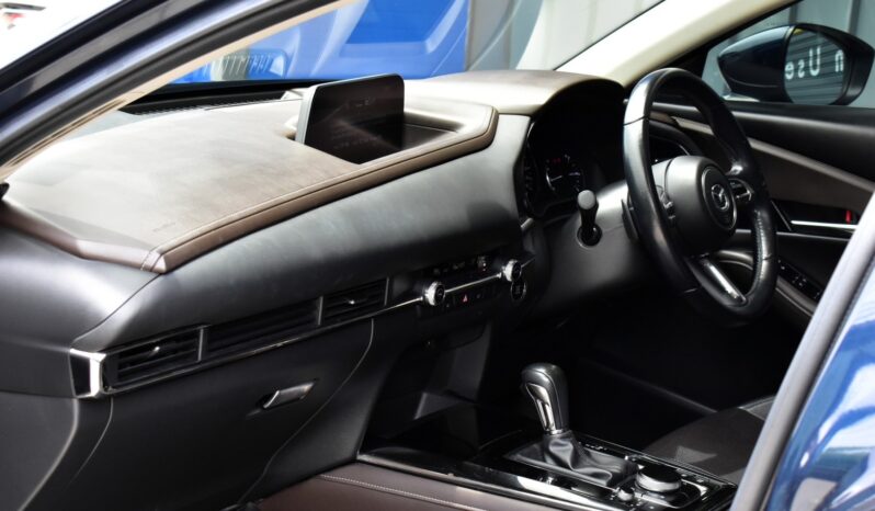 
								Mazda CX-30 SP 2021 full									