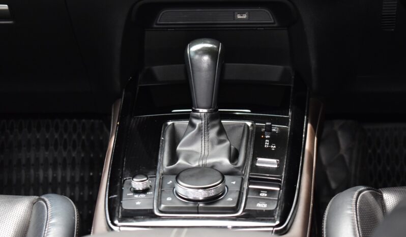 
								Mazda CX-30 SP 2021 full									