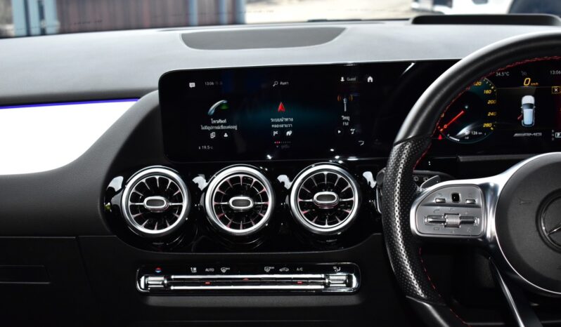 
								Mercedes Benz AMG GLA35 AMG 4MATIC+ 2022 full									
