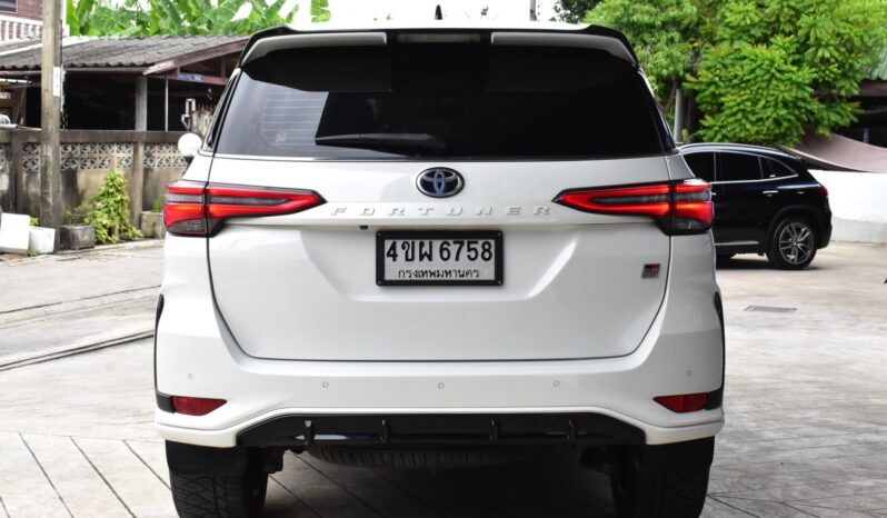
								Toyota Fortuner 2.8 4WD TRD 2016 full									
