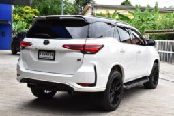
										Toyota Fortuner 2.8 4WD TRD 2016 full									