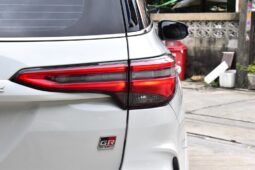 
										Toyota Fortuner 2.8 4WD TRD 2016 full									